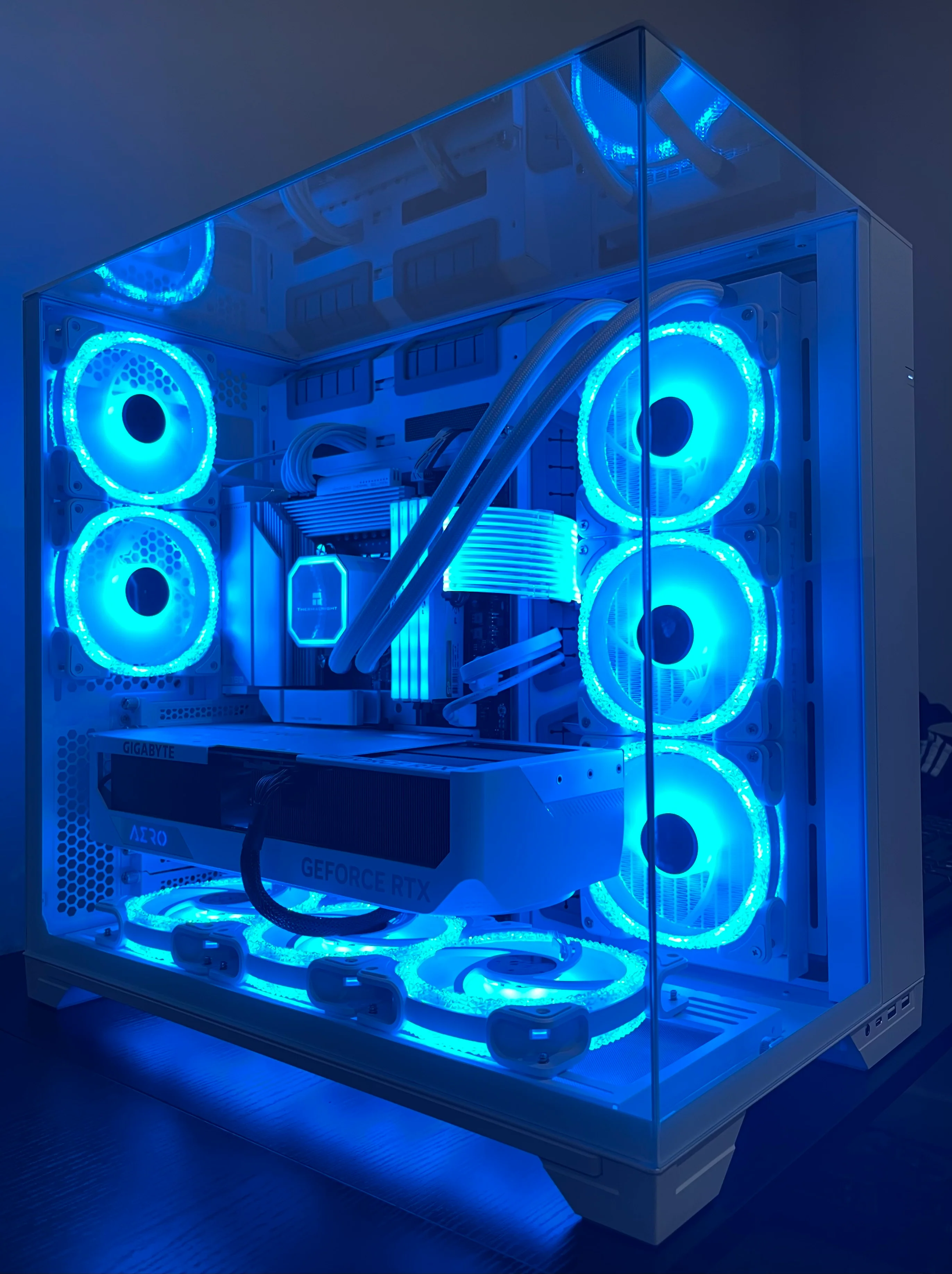 RTX 50 SERIES Gaming PC i9 14900K 32GB DDR5 2TB SSD WiFi 6 WHITE BUILD - Image 5